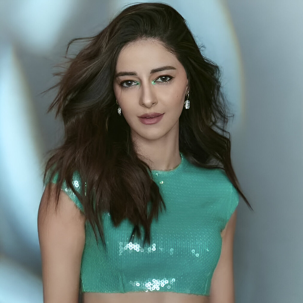 Ananya Panday Sparks New Romance Rumours with Walker Blanco